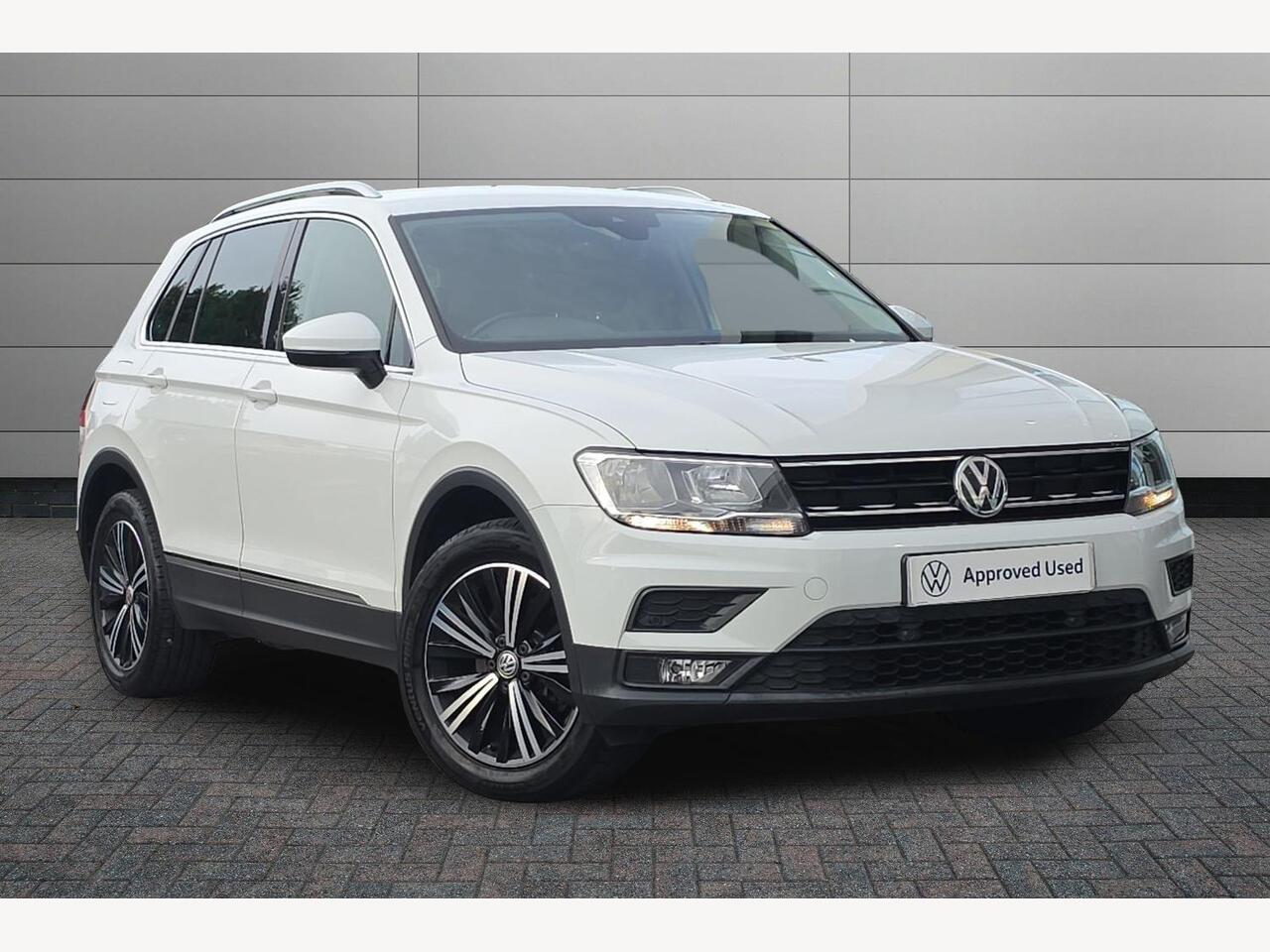 Main listing image - Volkswagen Tiguan