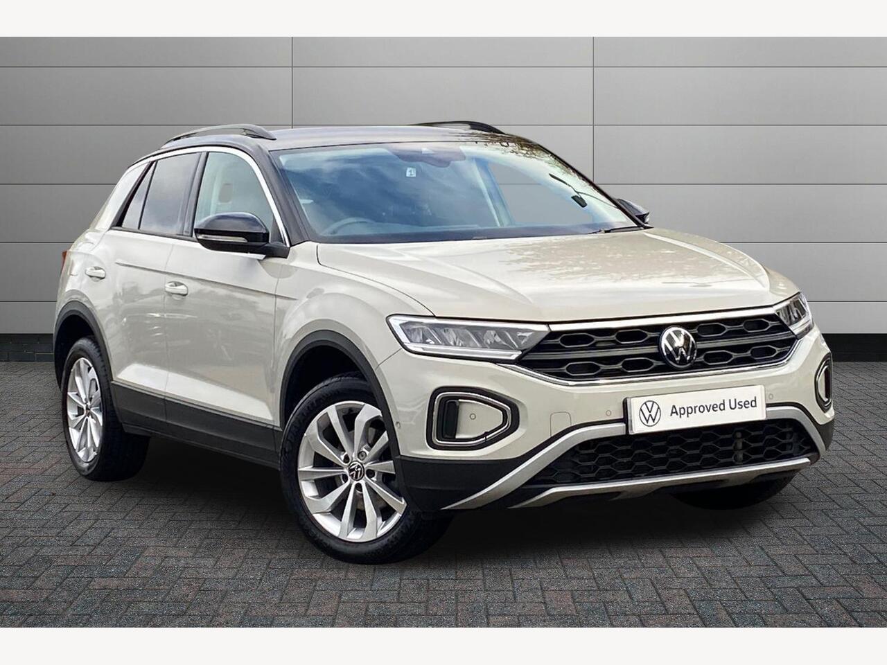 Main listing image - Volkswagen T-Roc