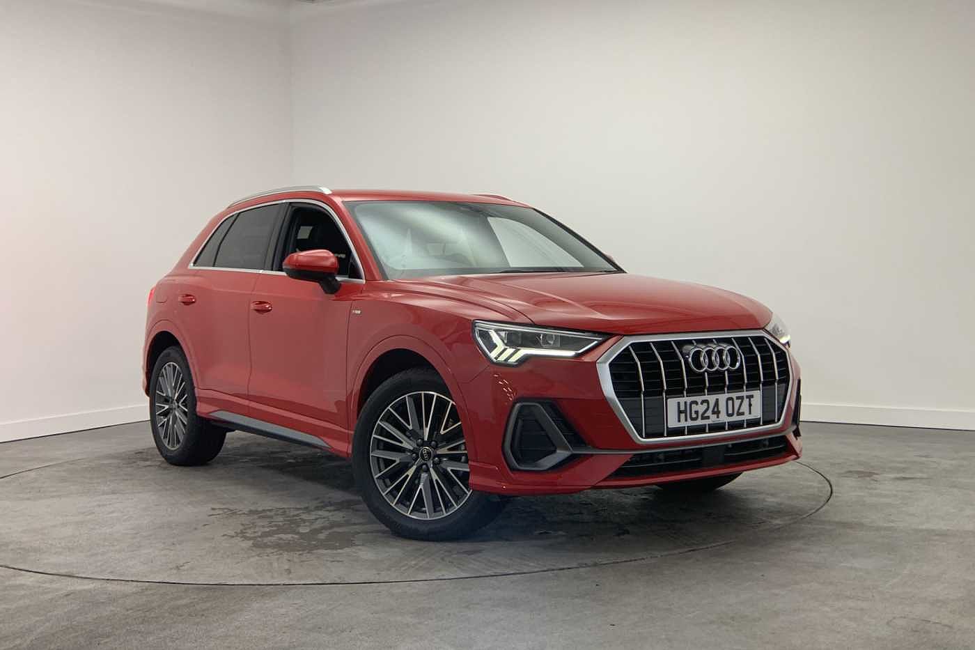 Main listing image - Audi Q3