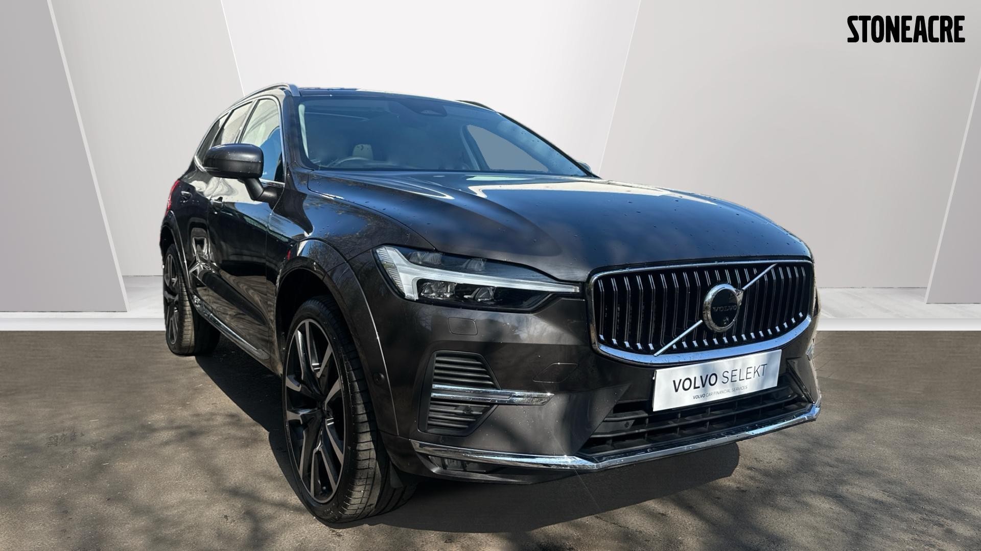 Main listing image - Volvo XC60