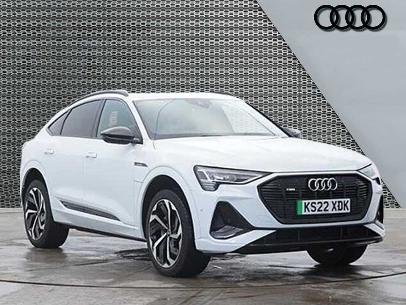 Main listing image - Audi e-tron