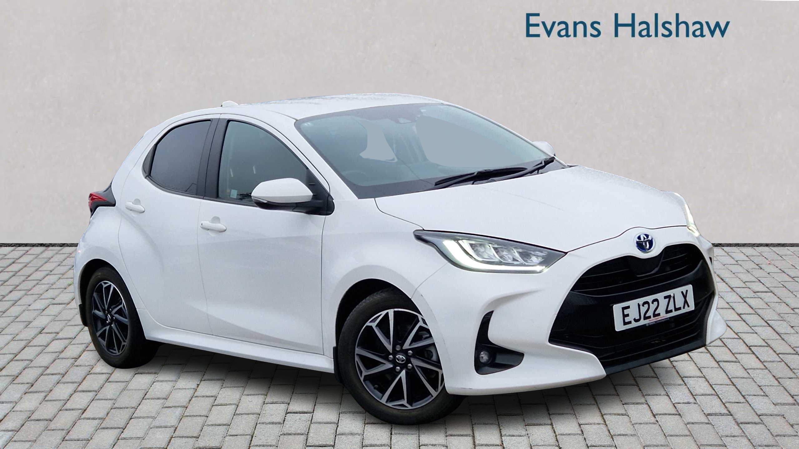Main listing image - Toyota Yaris