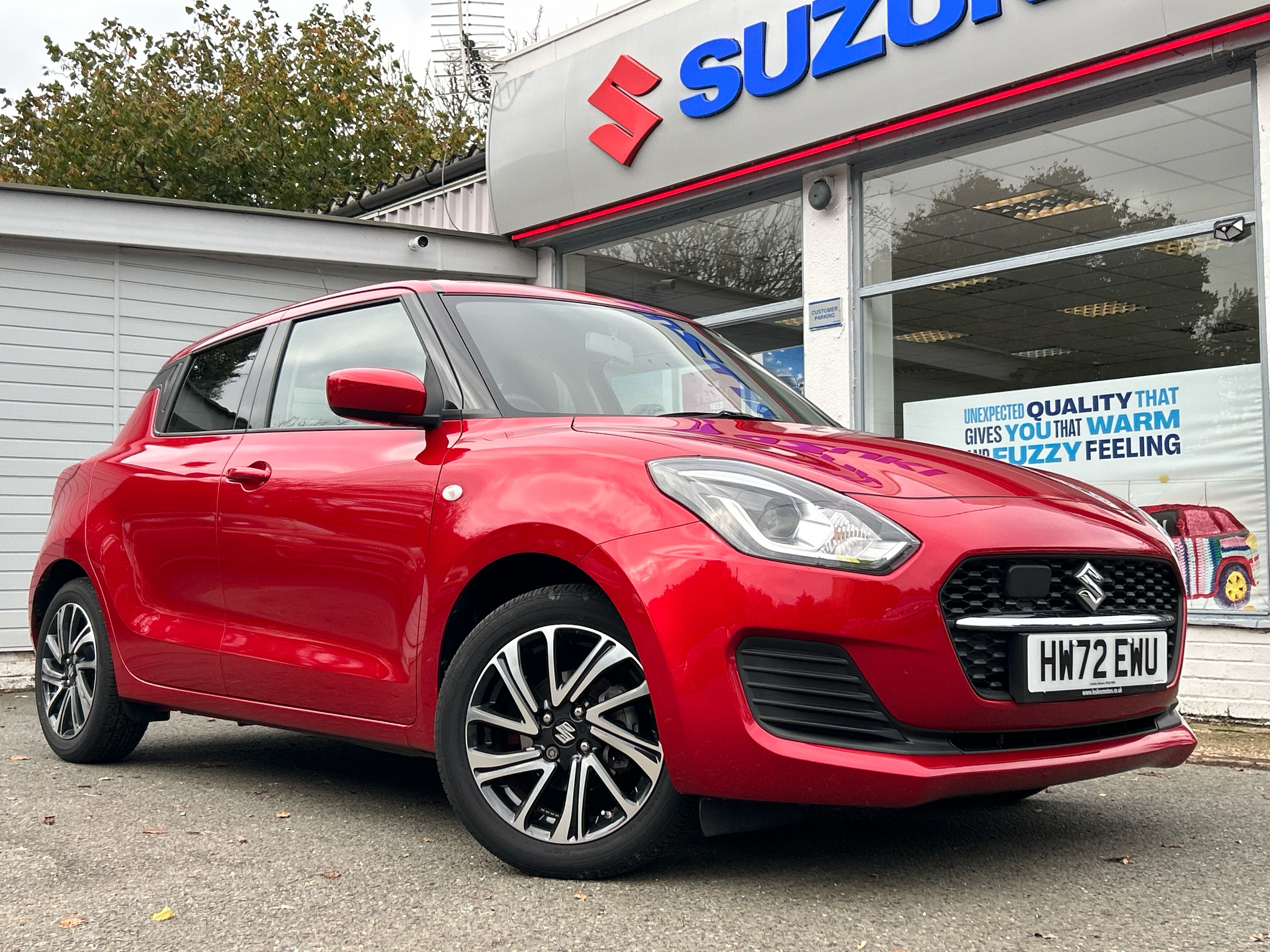 Main listing image - Suzuki Swift