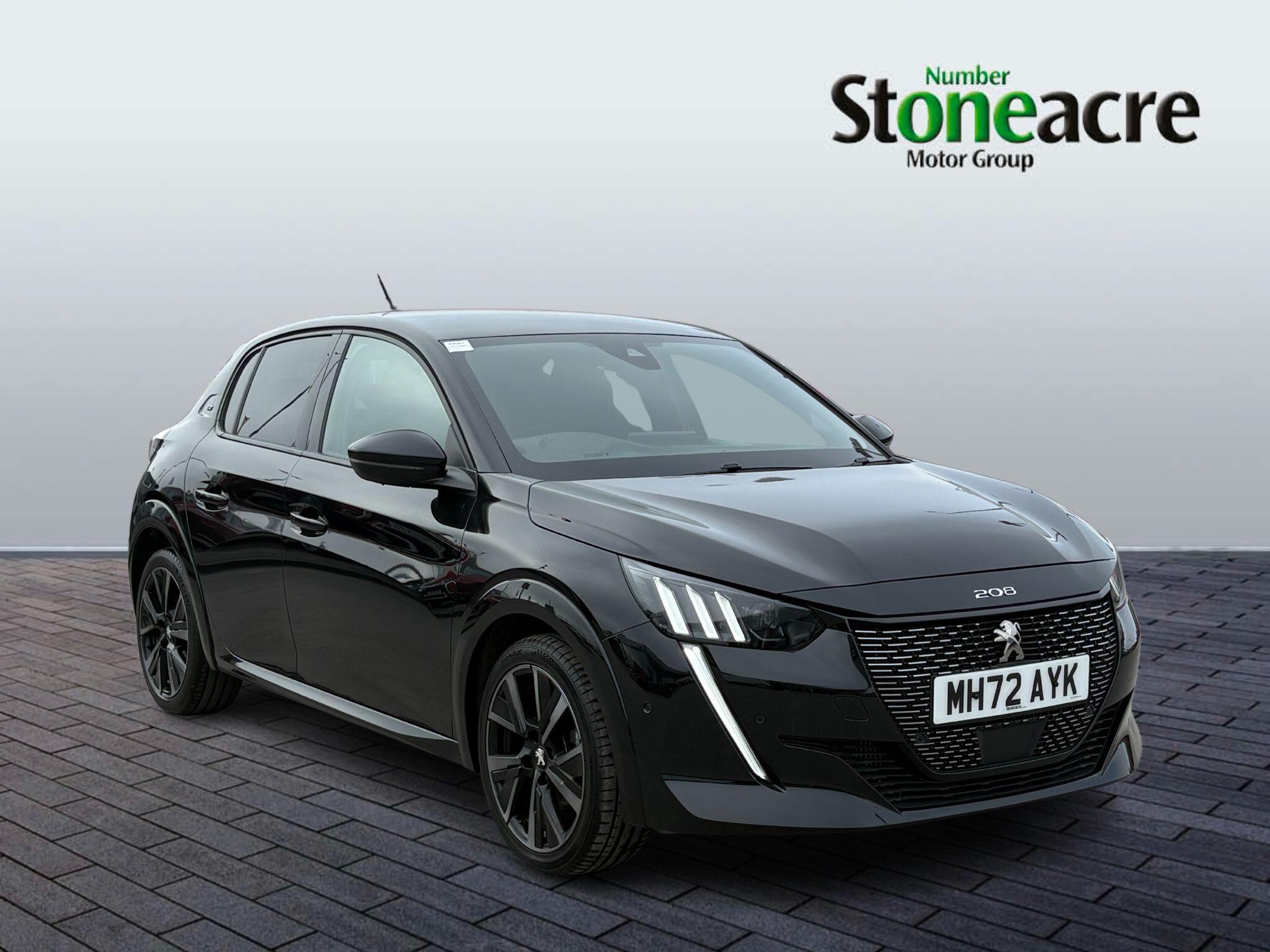 Main listing image - Peugeot 208