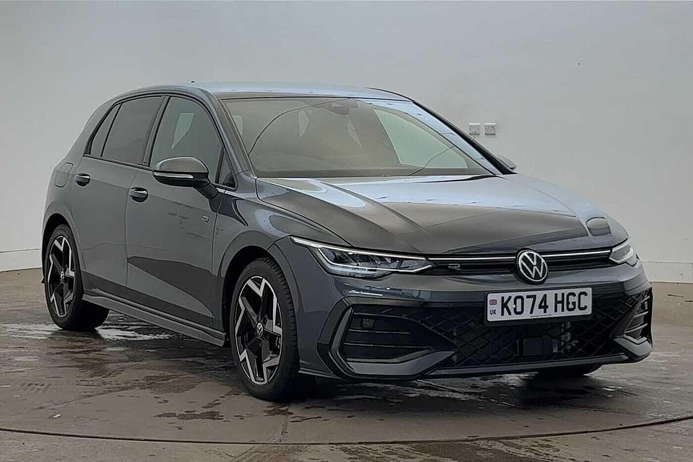 Main listing image - Volkswagen Golf