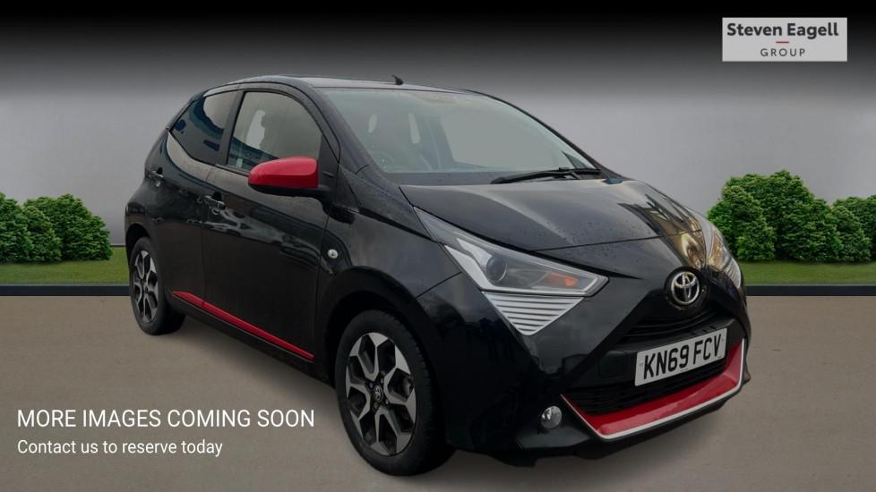 Main listing image - Toyota Aygo