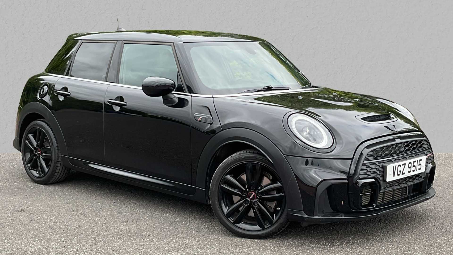 Main listing image - MINI Hatchback 5dr