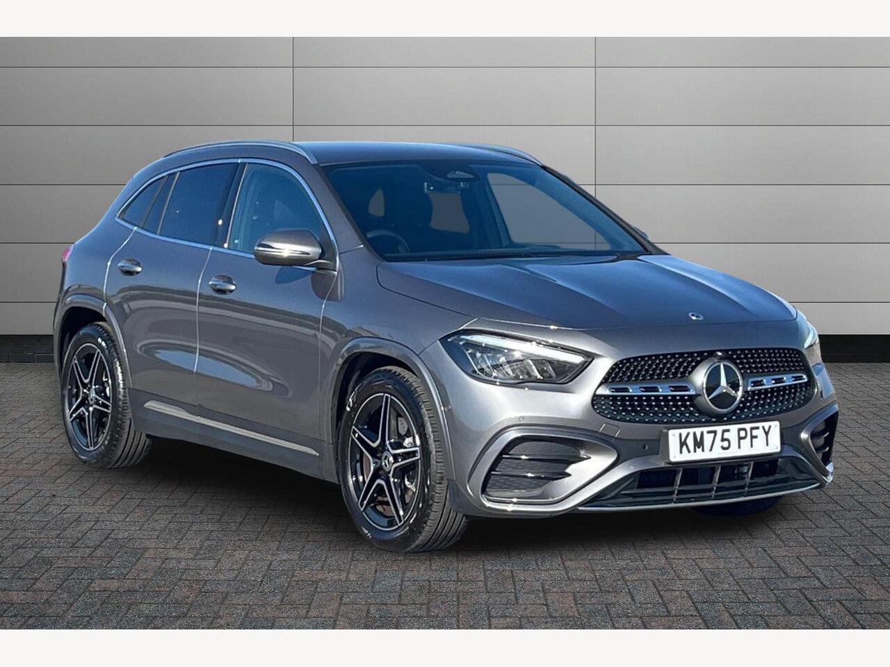 Main listing image - Mercedes-Benz GLA