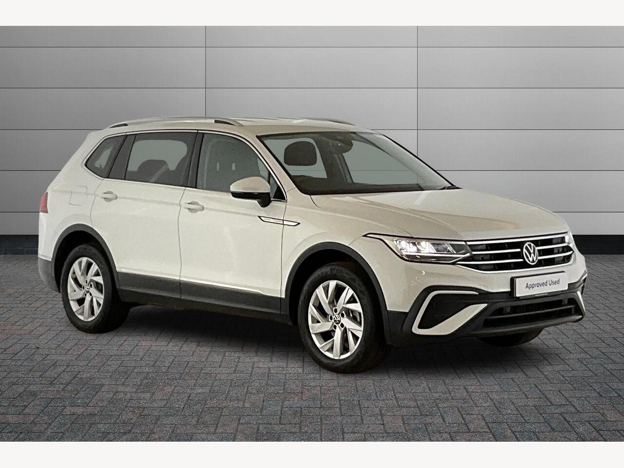 Main listing image - Volkswagen Tiguan Allspace