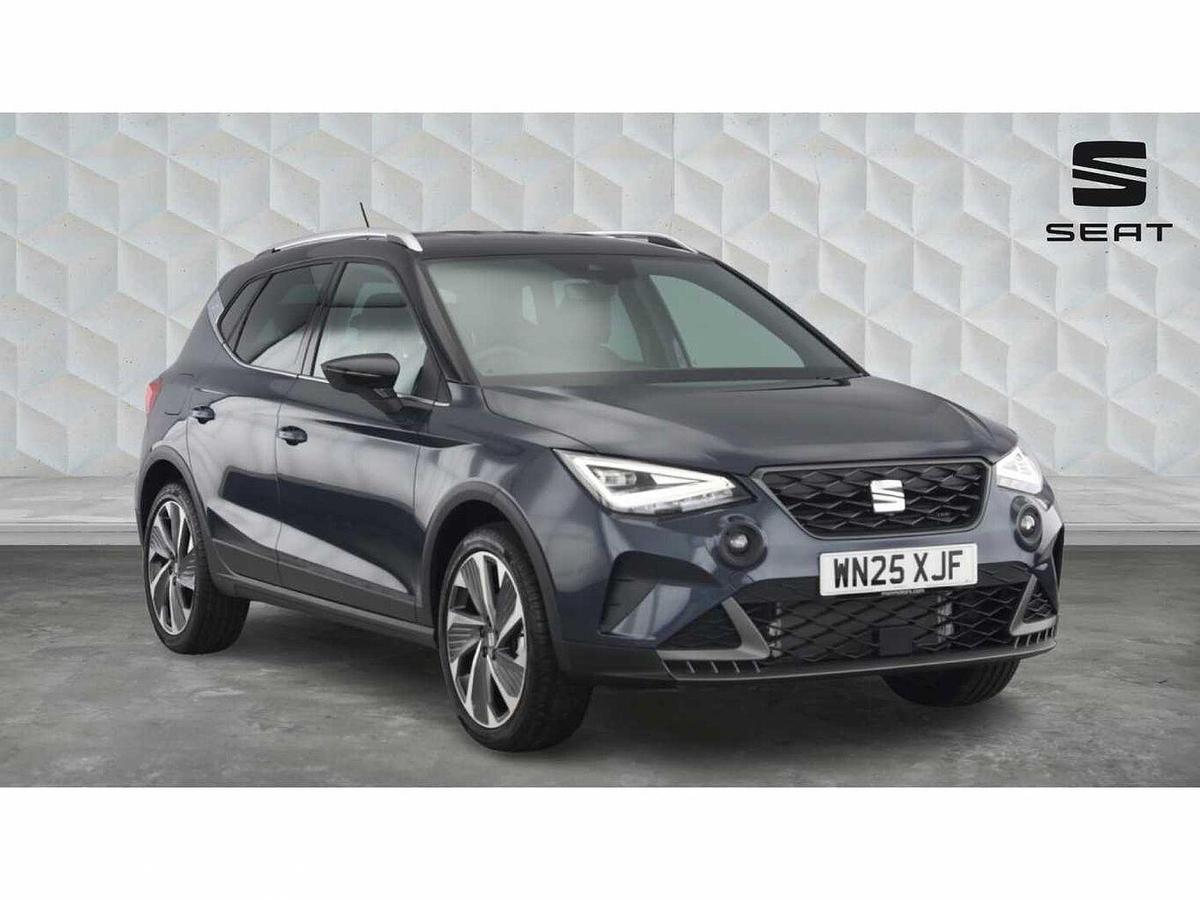 Main listing image - SEAT Arona