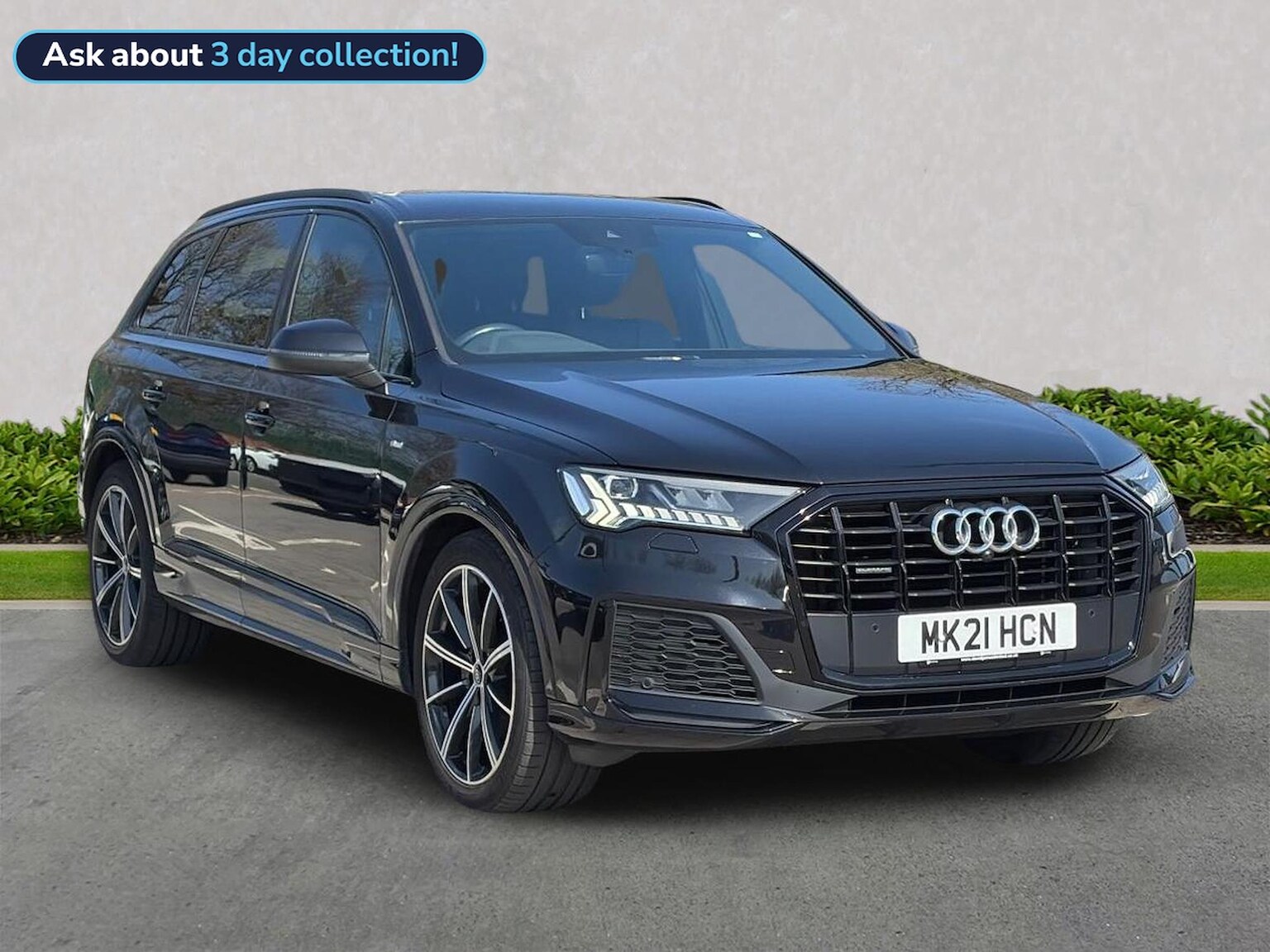 Main listing image - Audi Q7