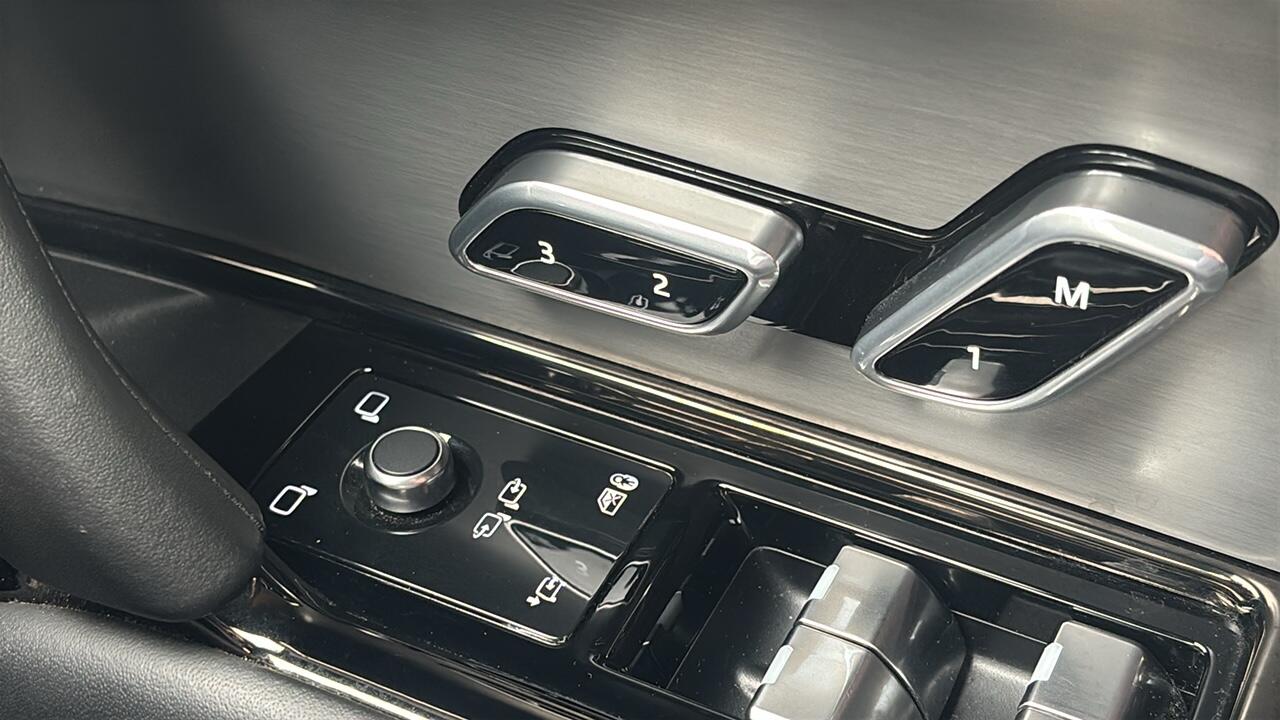 Main listing image - Land Rover Range Rover Sport