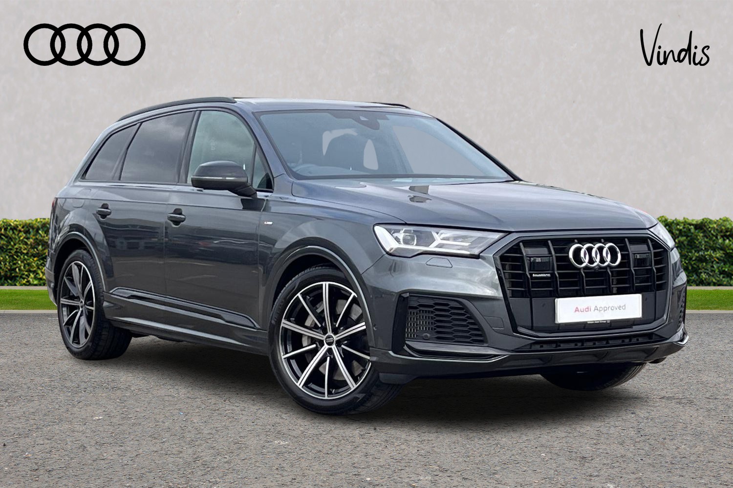 Main listing image - Audi Q7