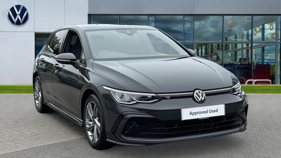 Main listing image - Volkswagen Golf