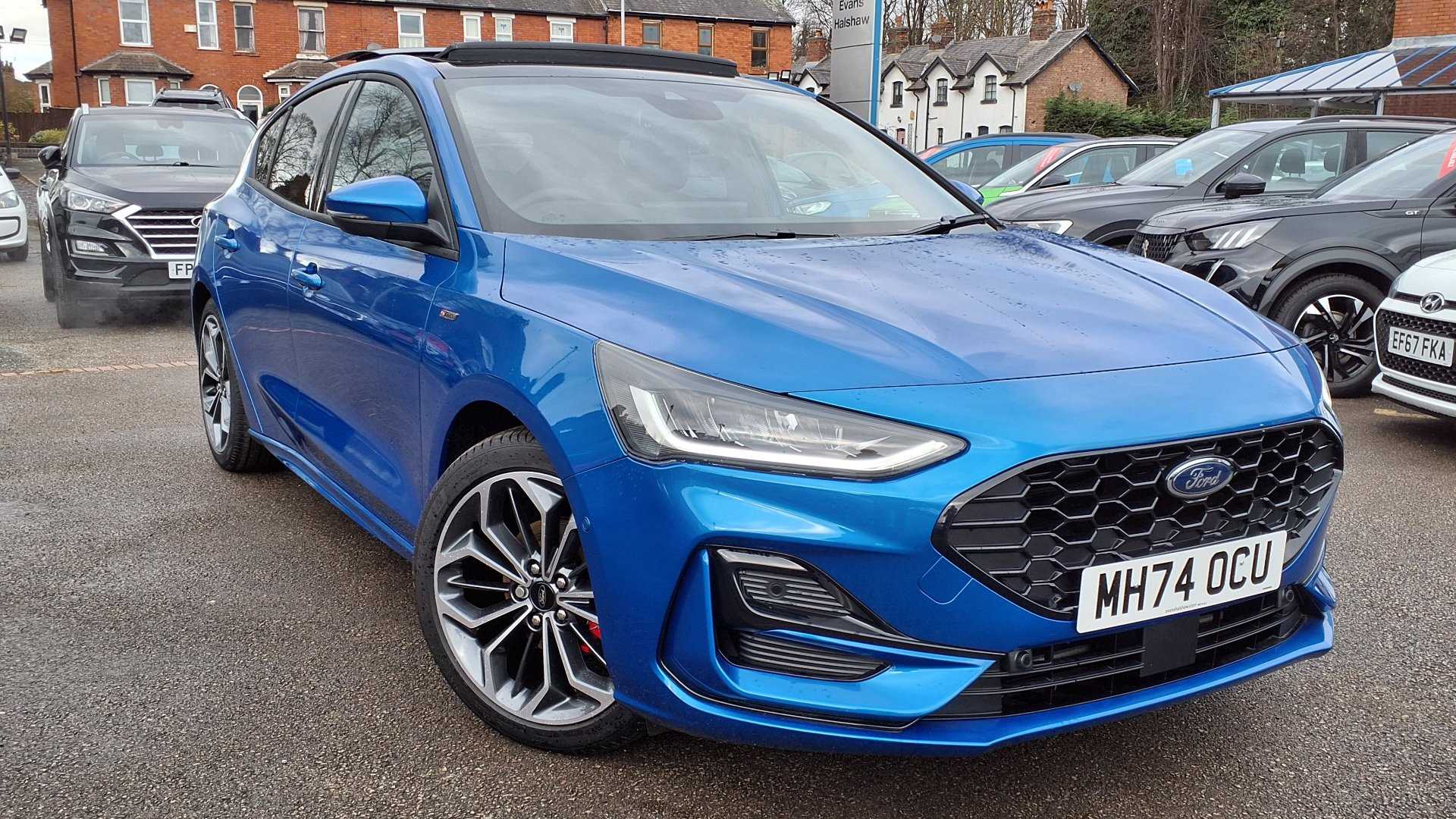 Main listing image - Ford Focus