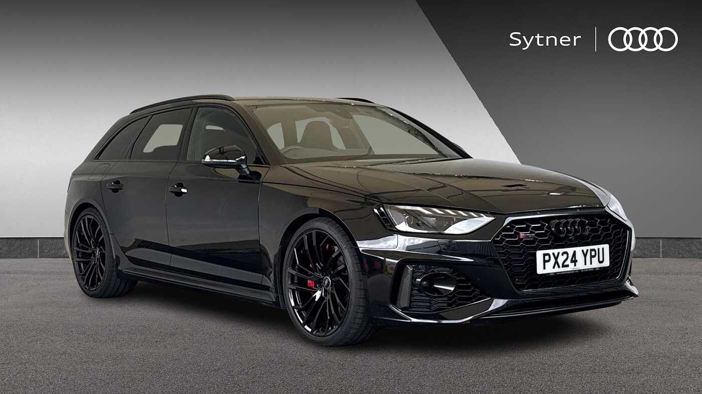 Main listing image - Audi RS4