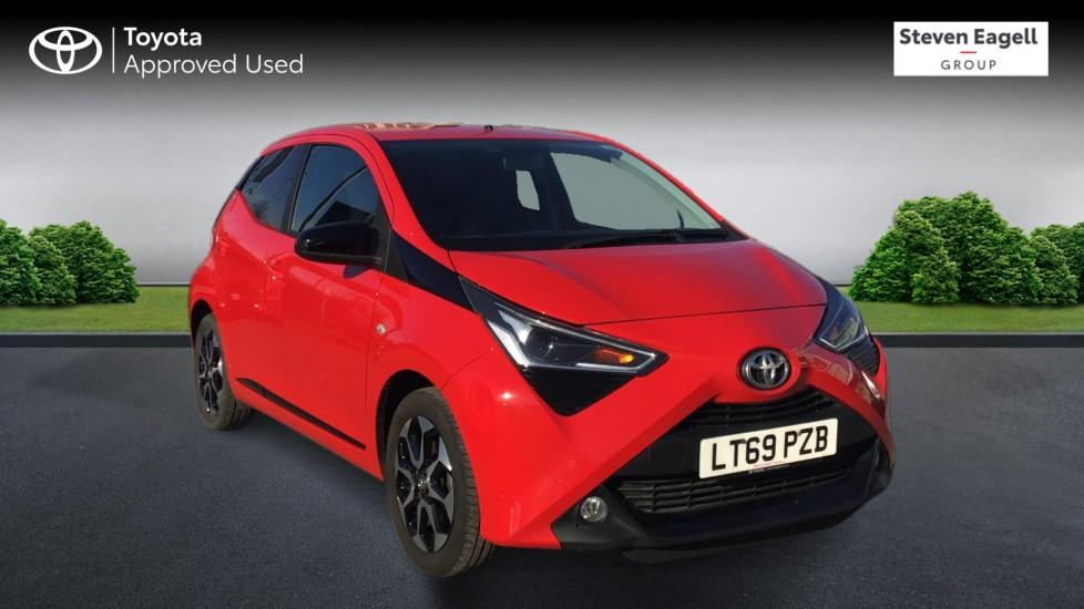 Main listing image - Toyota Aygo