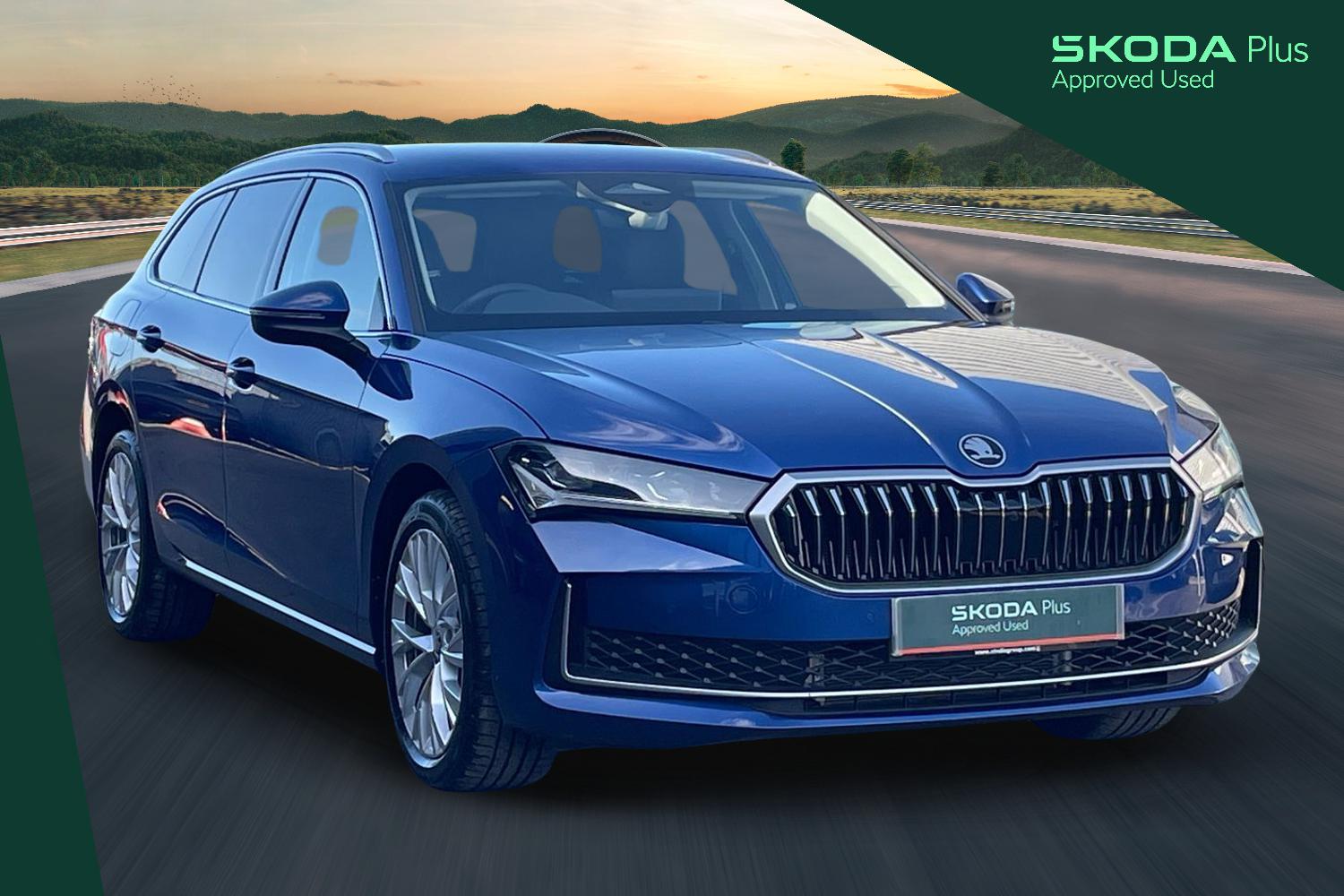 Main listing image - Skoda Superb Estate