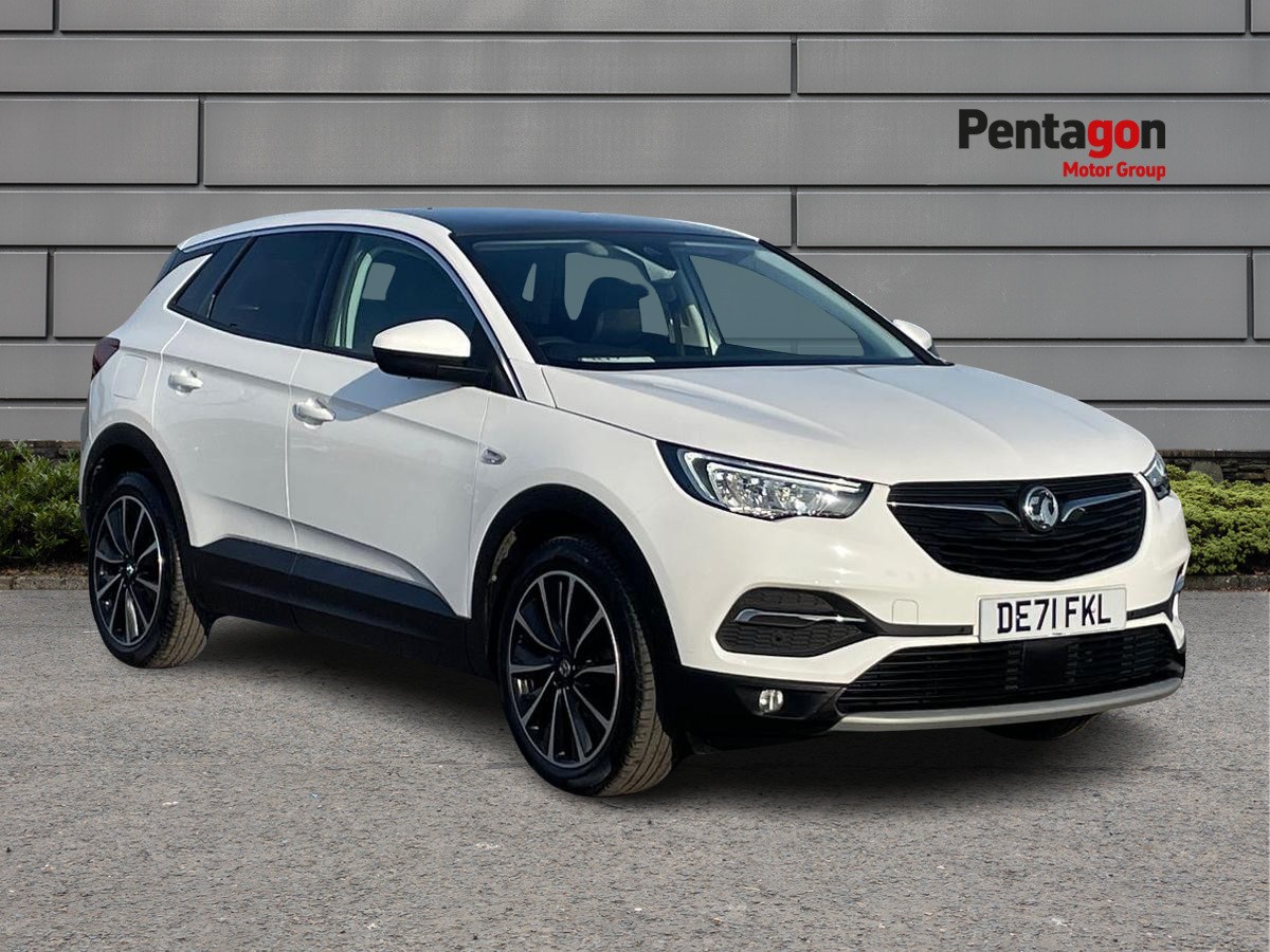 Main listing image - Vauxhall Grandland X