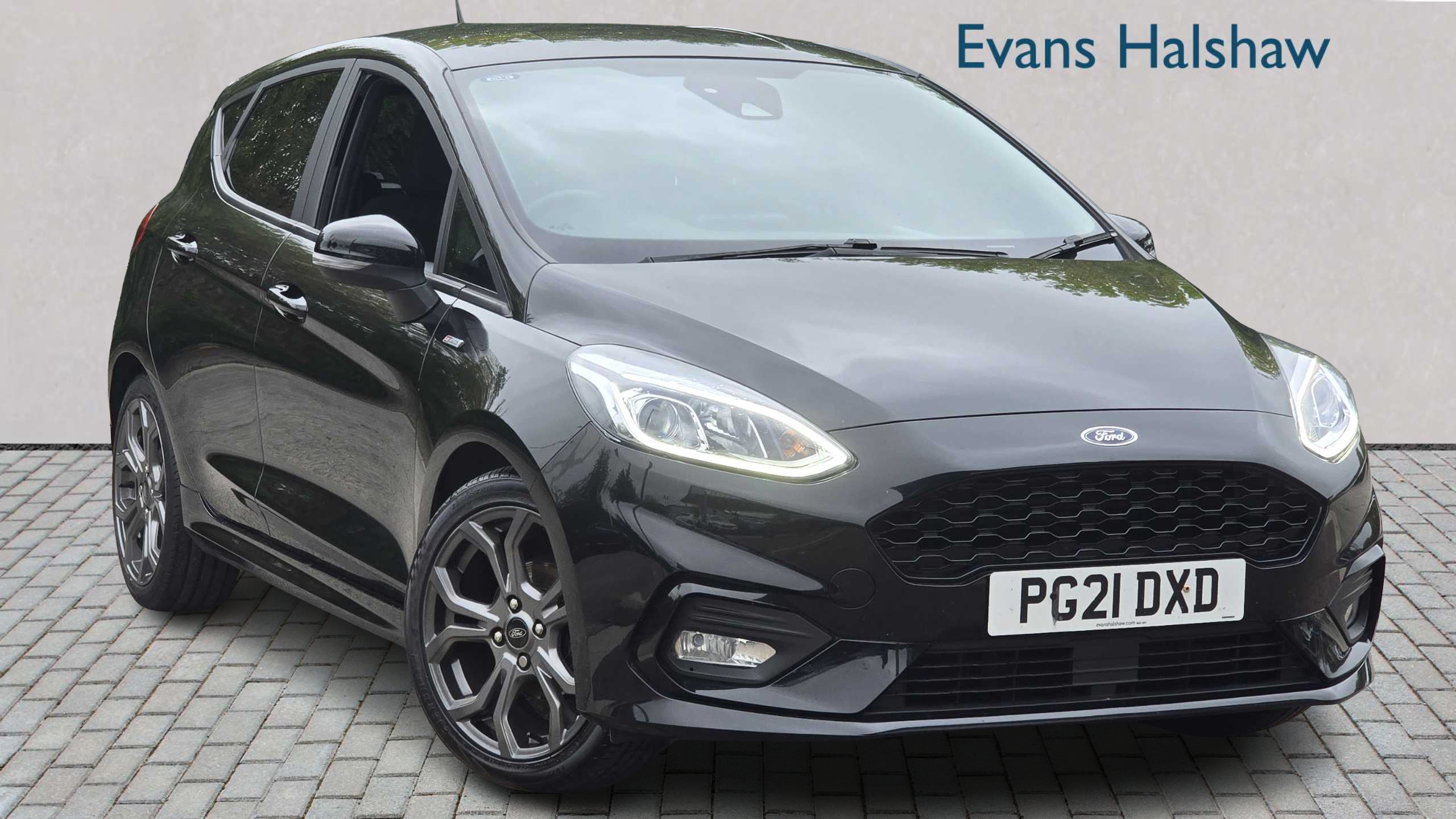 Main listing image - Ford Fiesta