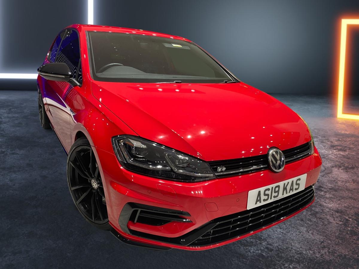 Main listing image - Volkswagen Golf R