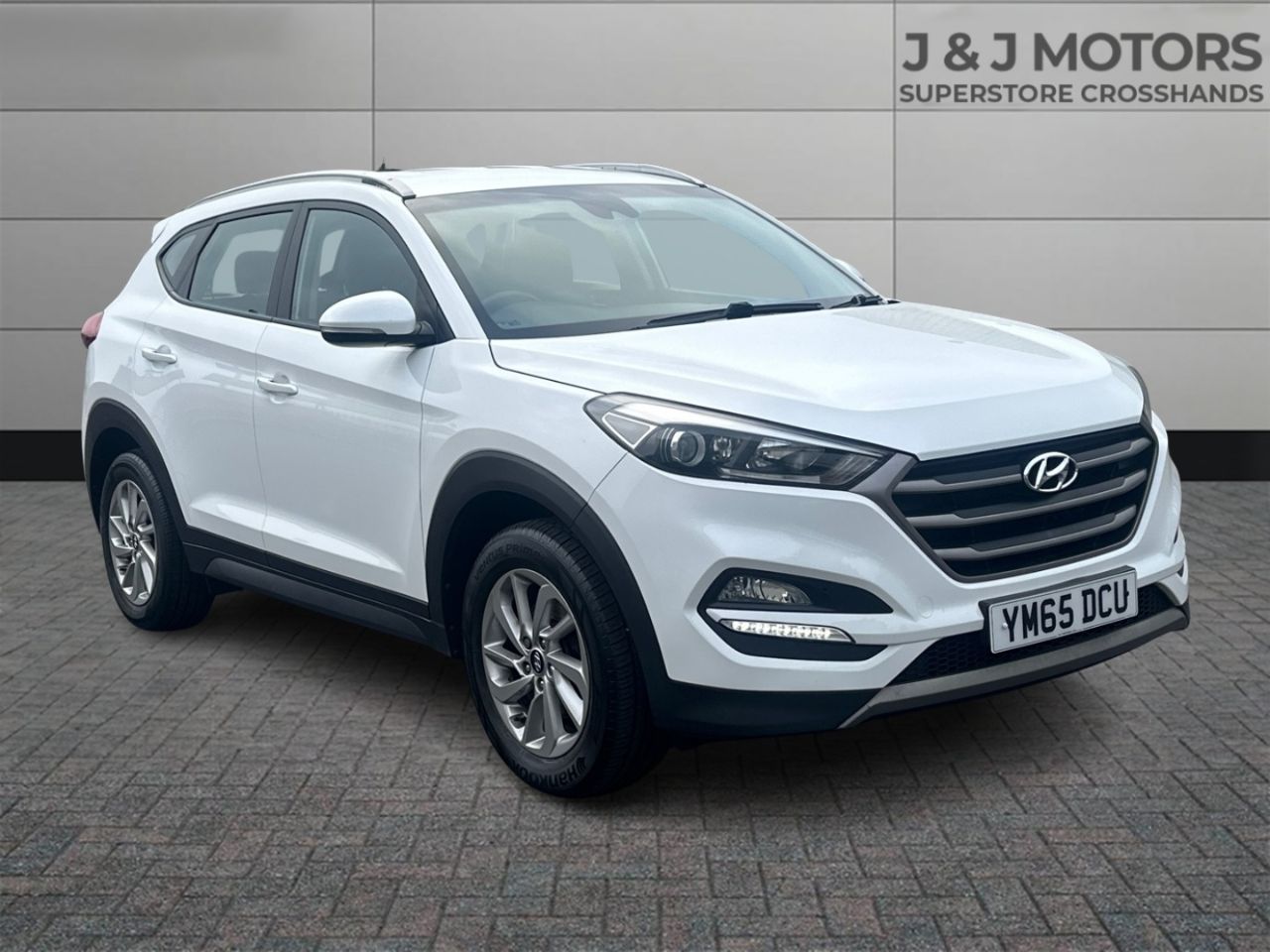 Main listing image - Hyundai Tucson