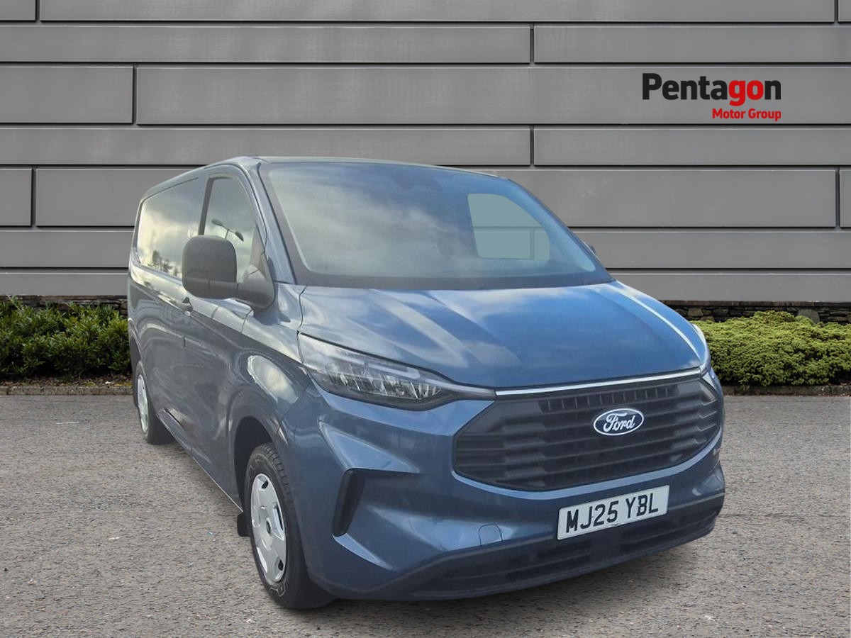 Main listing image - Ford Transit Custom