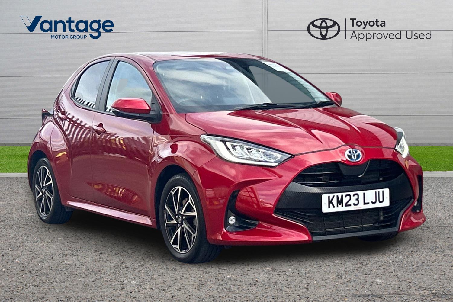 Main listing image - Toyota Yaris