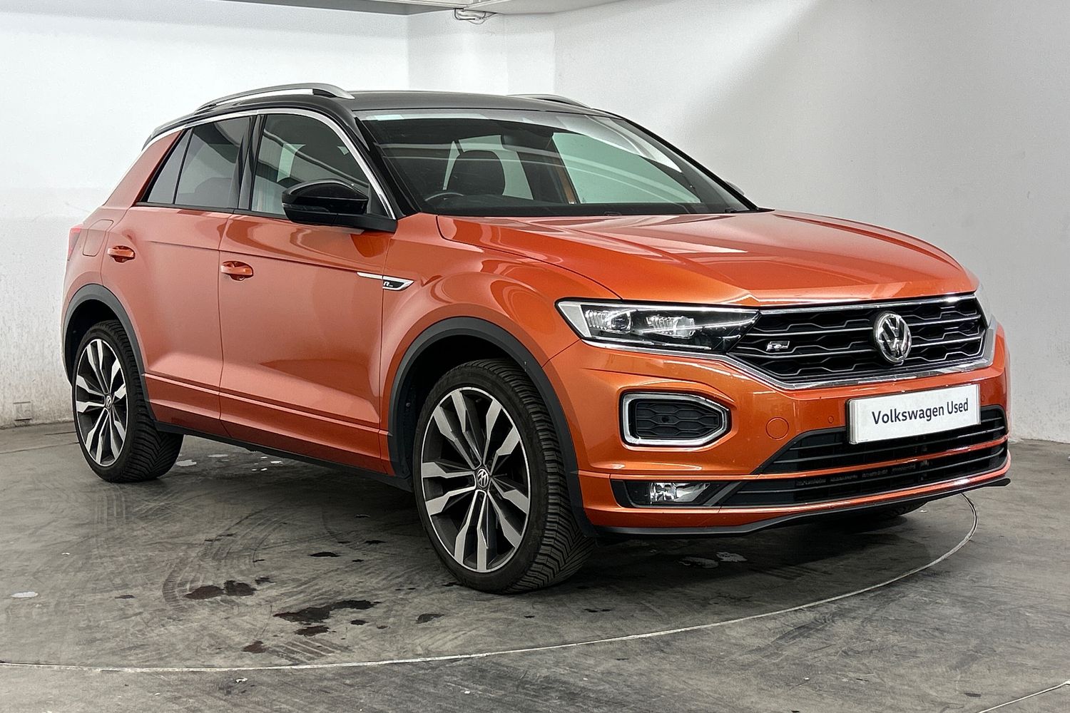 Main listing image - Volkswagen T-Roc
