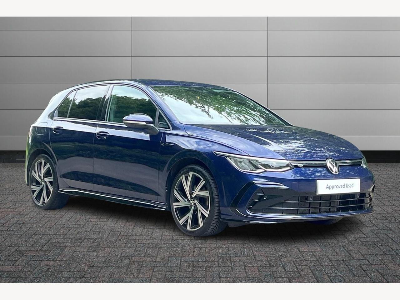 Main listing image - Volkswagen Golf