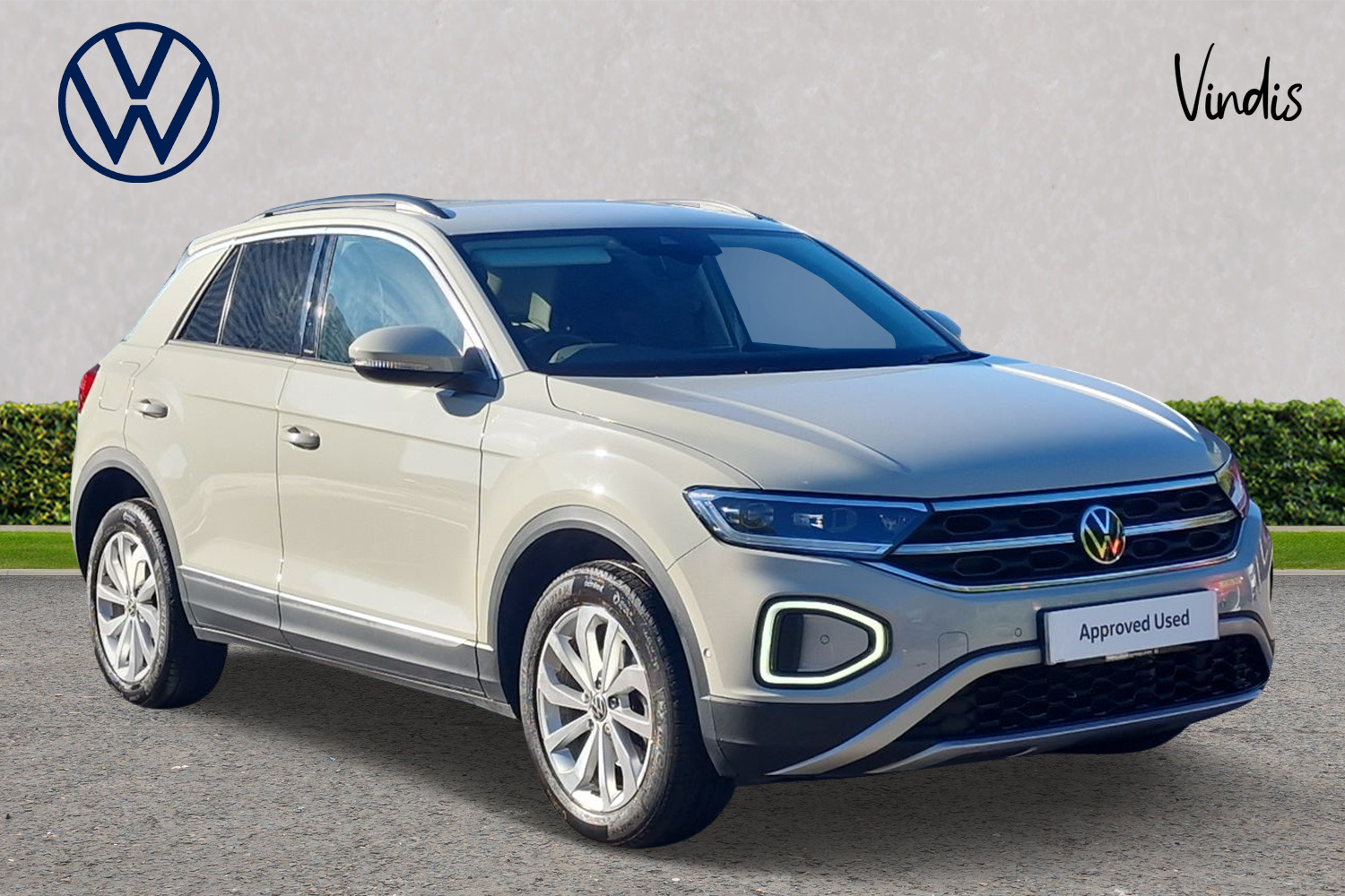 Main listing image - Volkswagen T-Roc