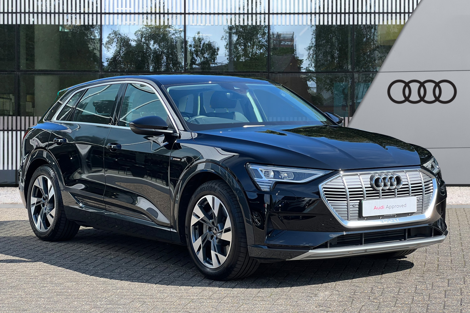 Main listing image - Audi e-tron