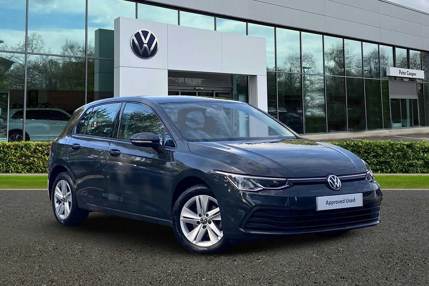 Main listing image - Volkswagen Golf