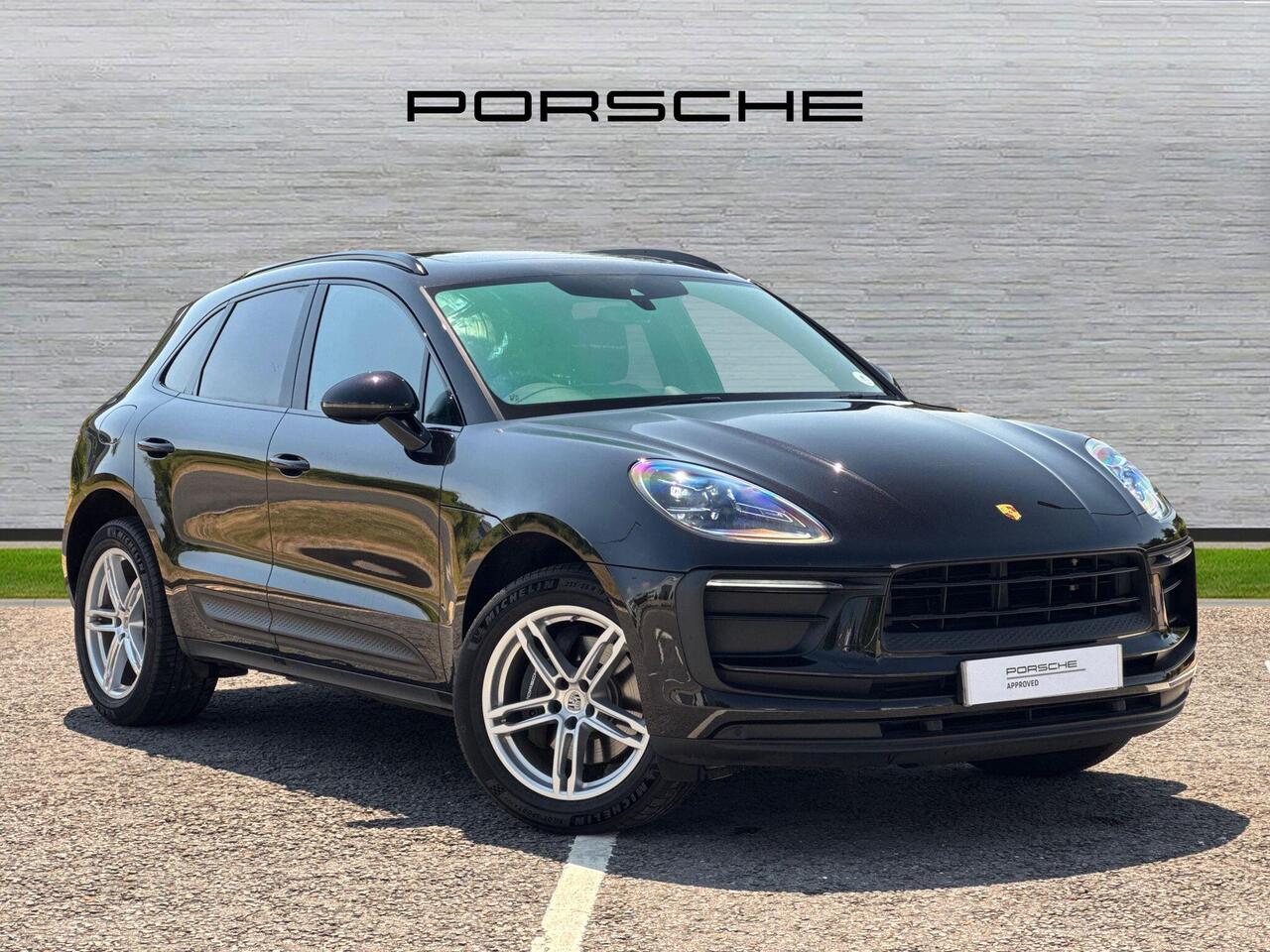 Main listing image - Porsche Macan