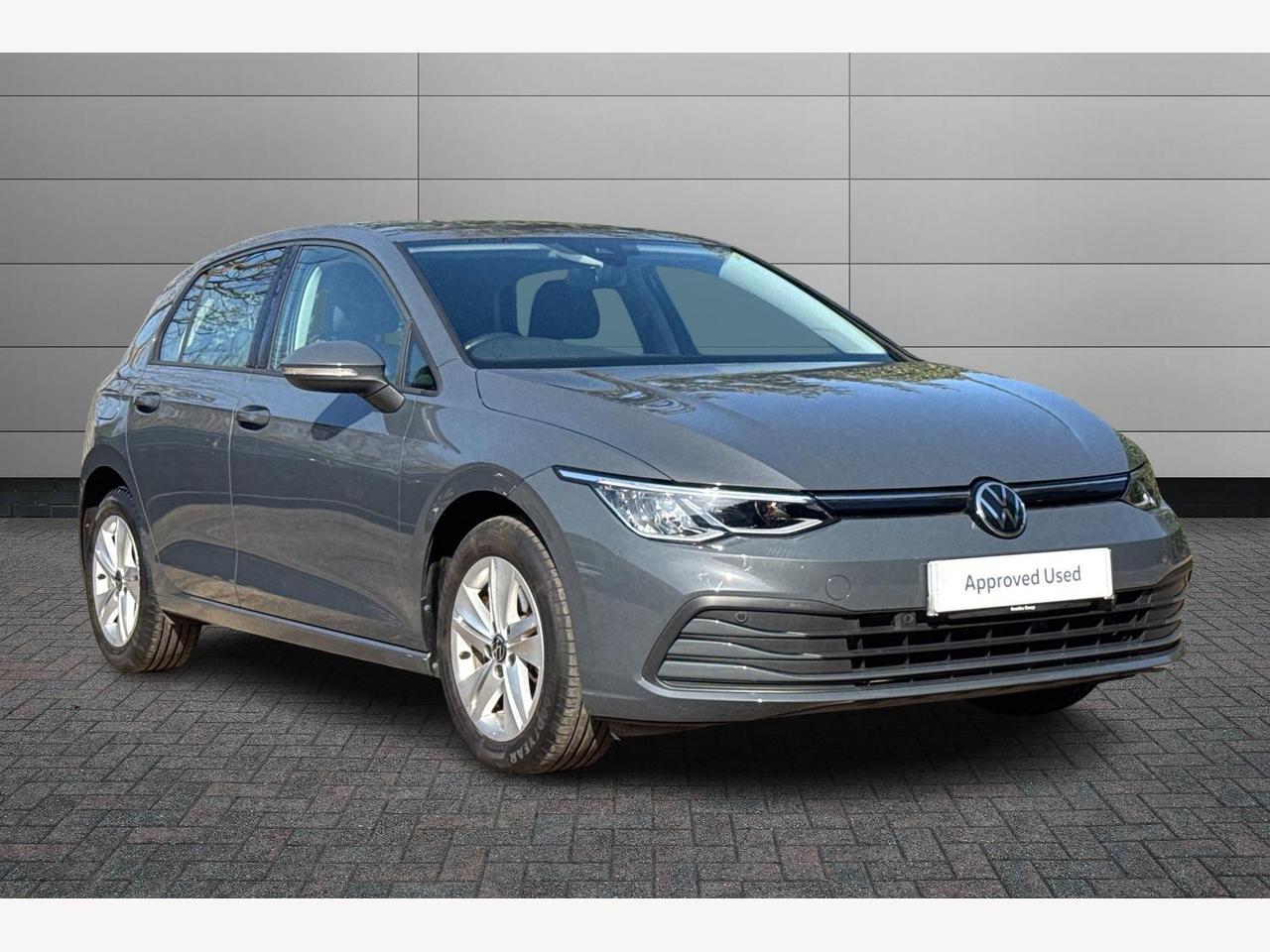 Main listing image - Volkswagen Golf