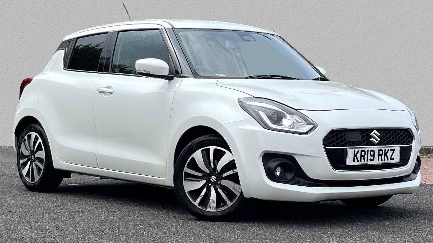 Main listing image - Suzuki Swift