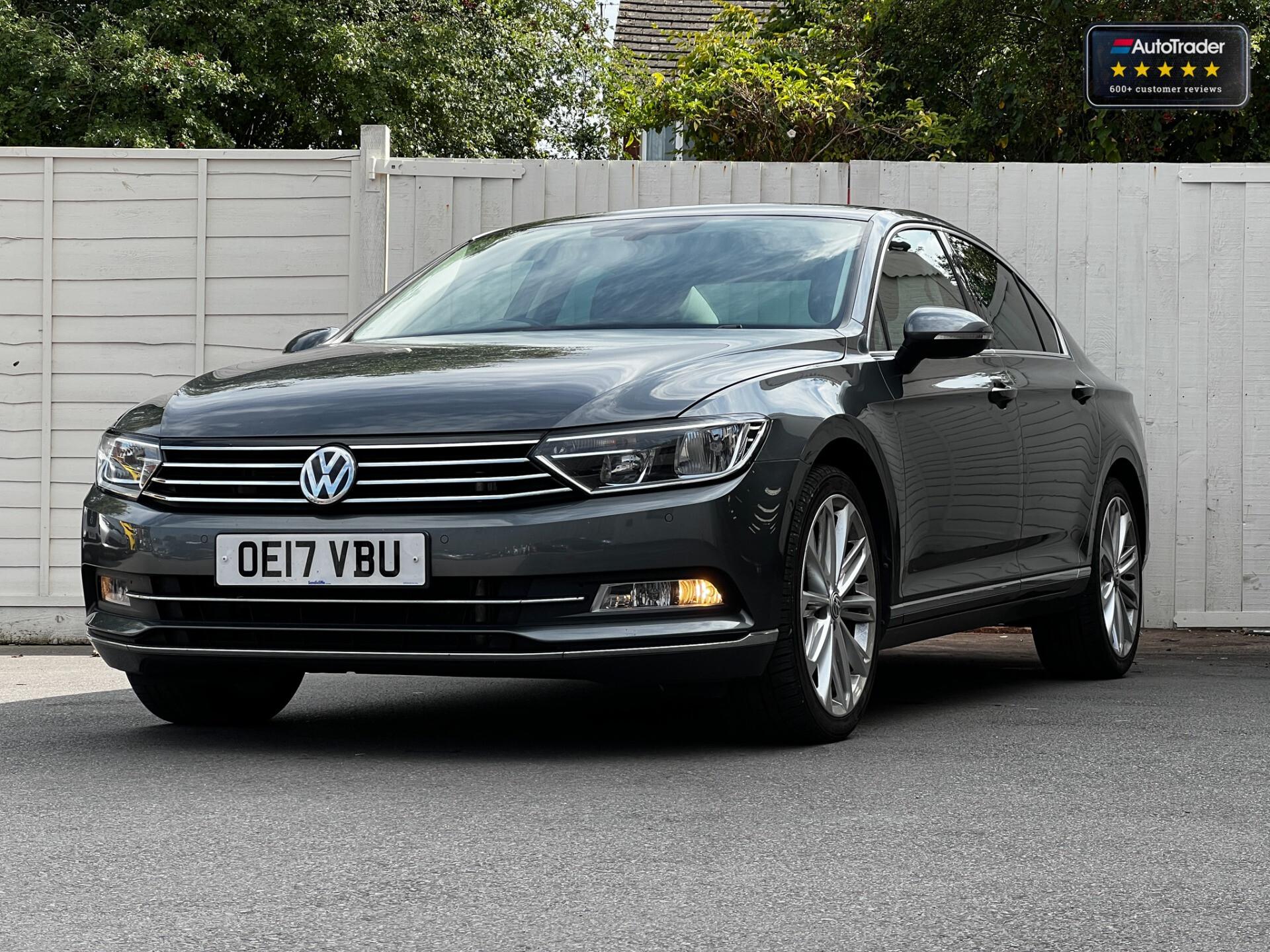 Main listing image - Volkswagen Passat