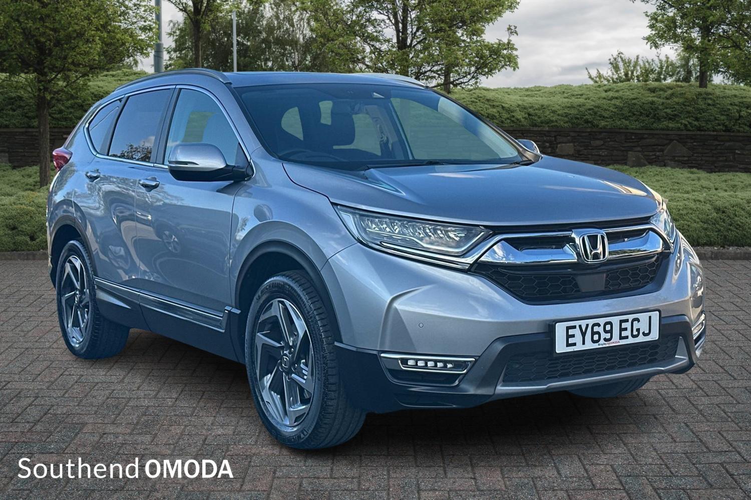 Main listing image - Honda CR-V