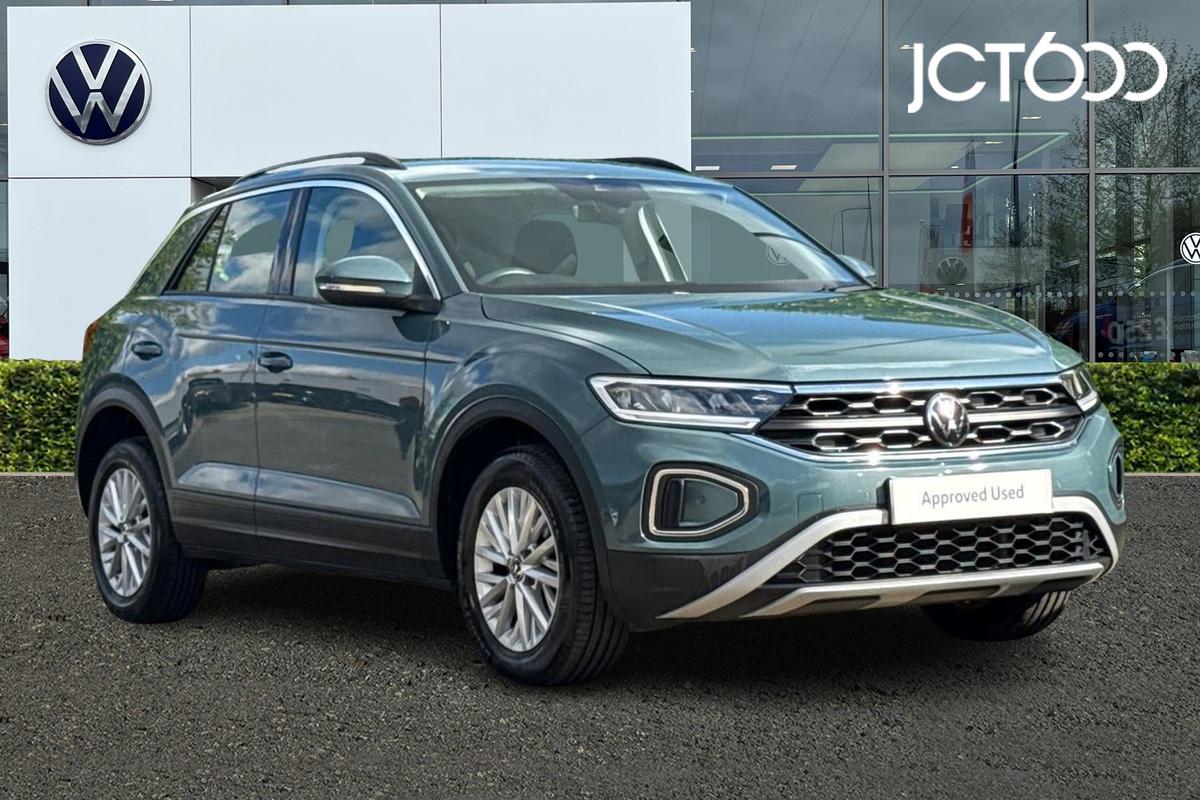 Main listing image - Volkswagen T-Roc
