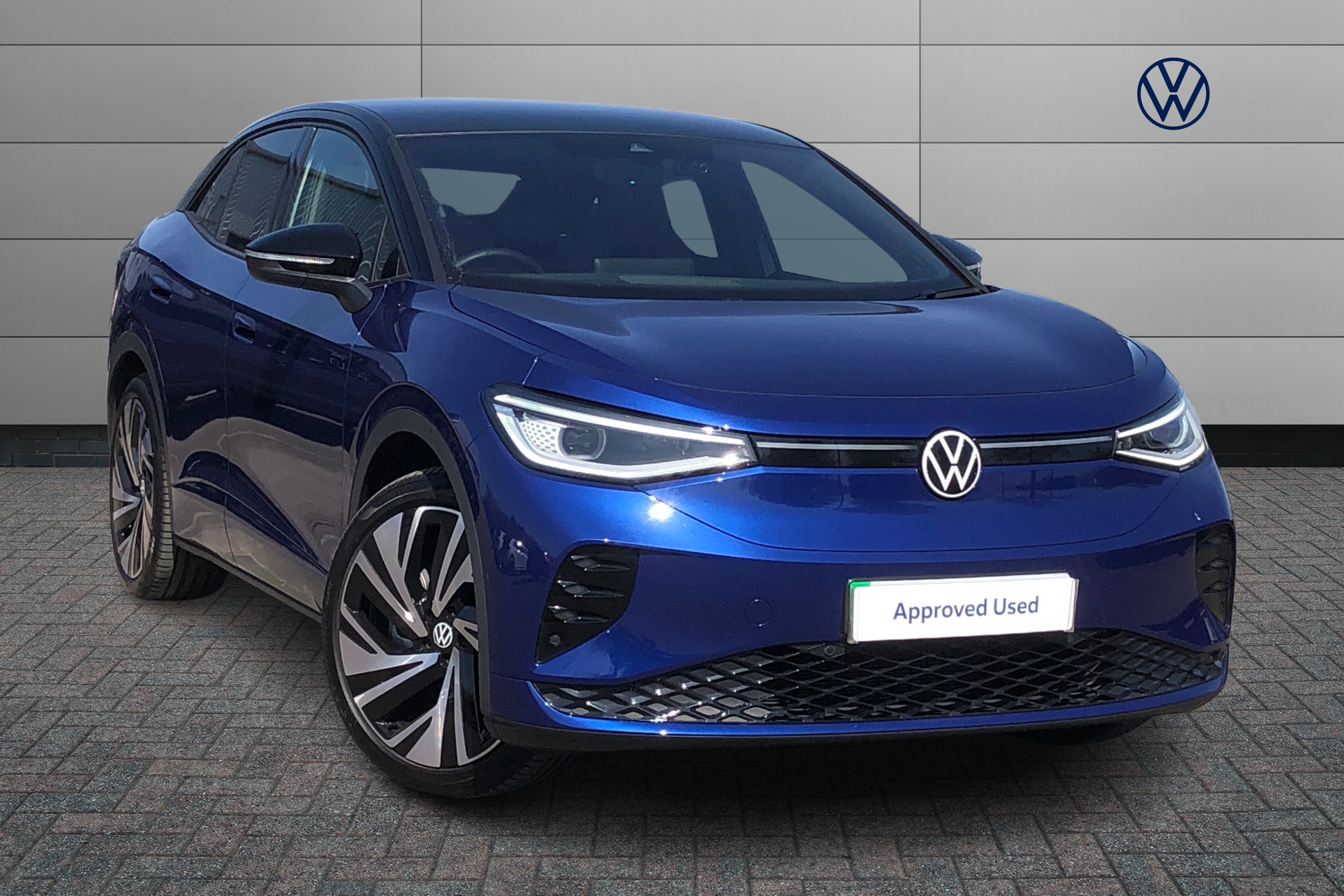 Main listing image - Volkswagen ID.5
