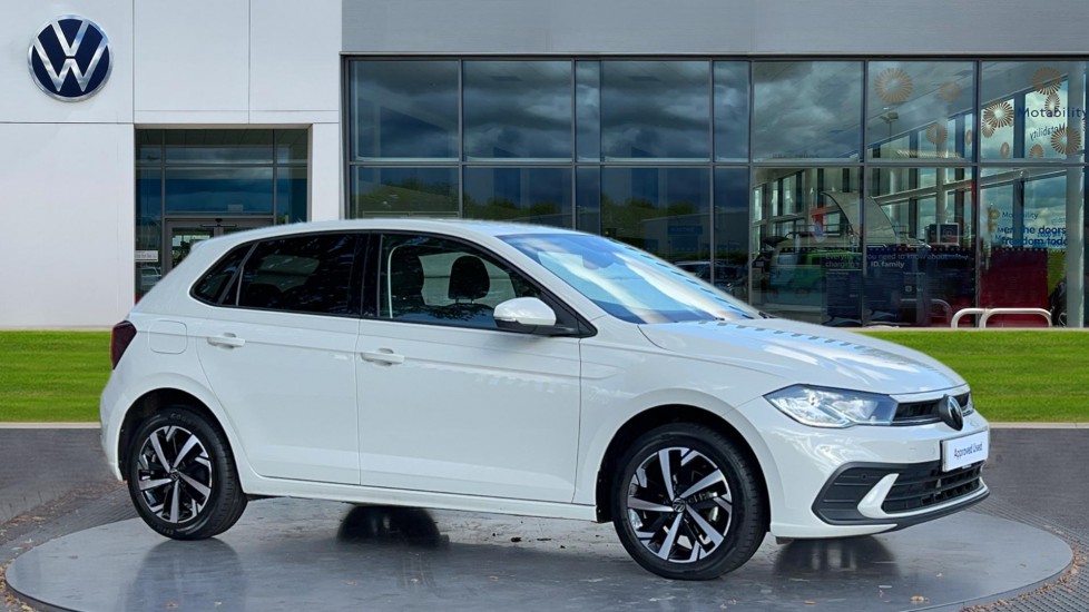 Main listing image - Volkswagen Polo