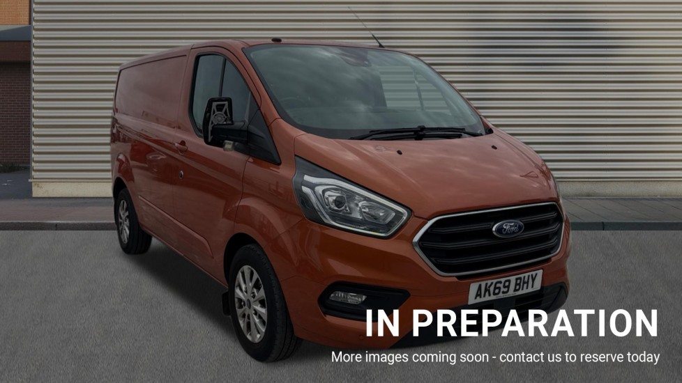 Main listing image - Ford Transit Custom