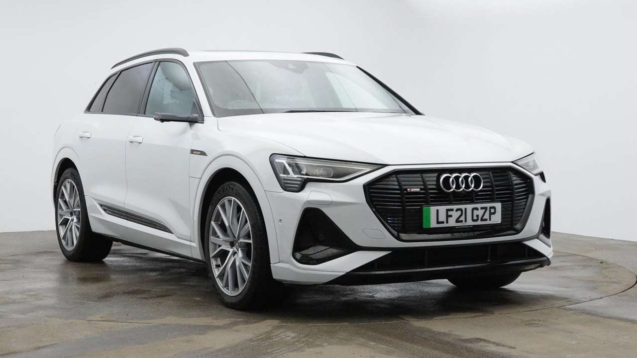 Main listing image - Audi e-tron