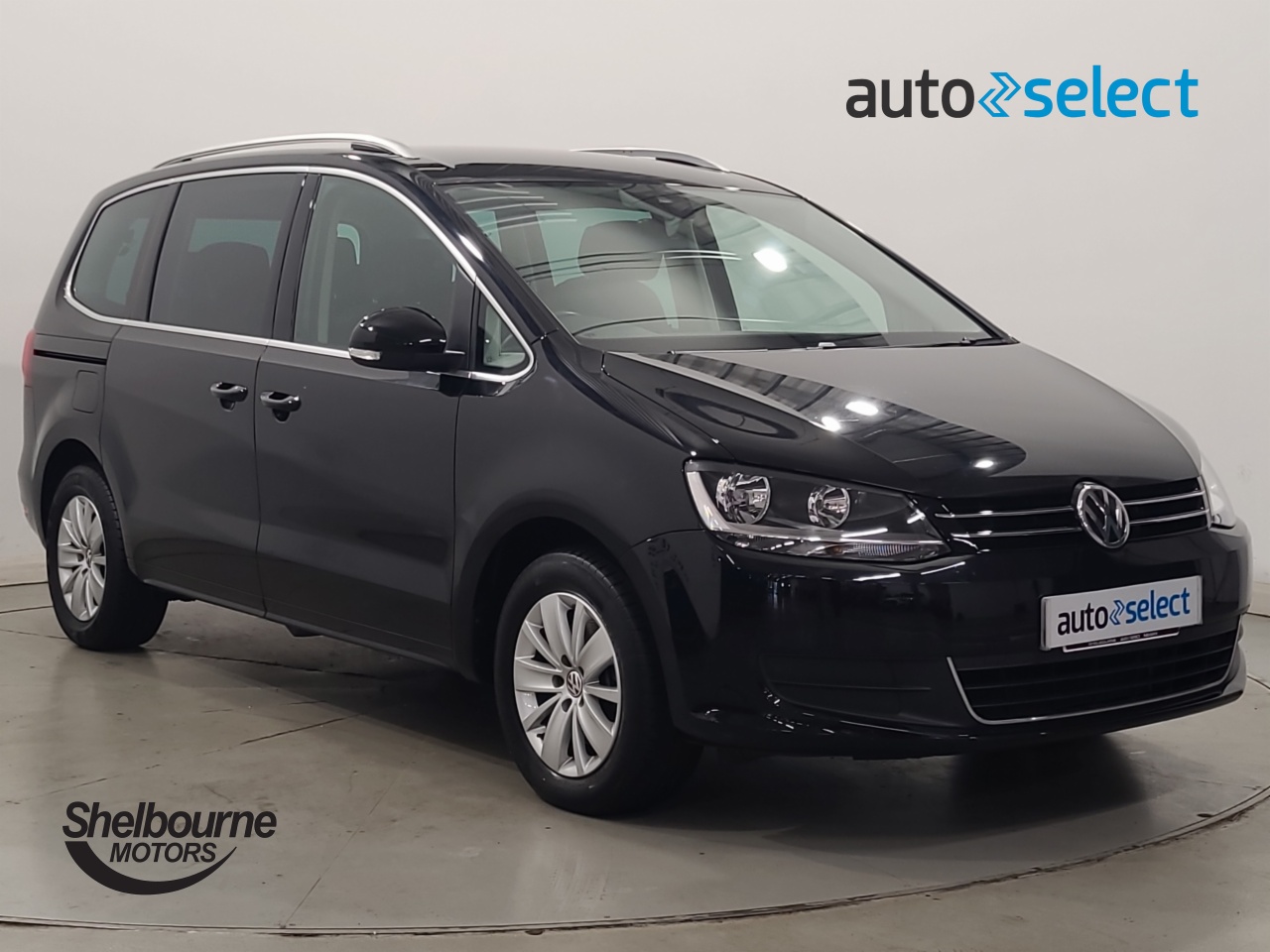 Main listing image - Volkswagen Sharan