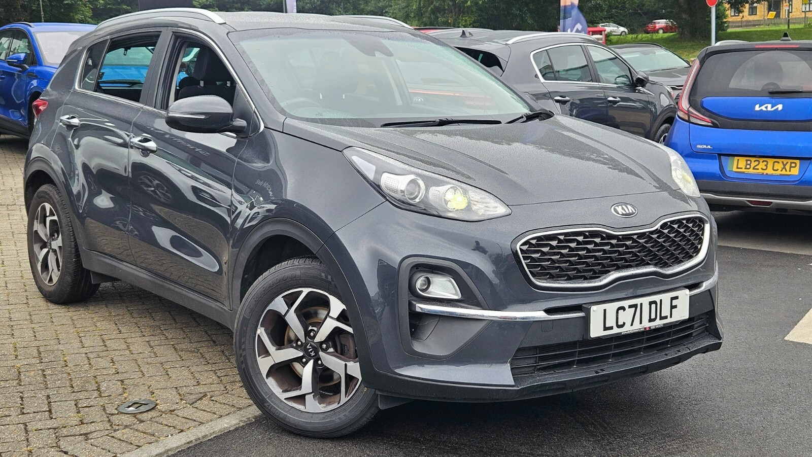 Main listing image - Kia Sportage