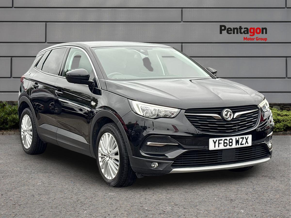 Main listing image - Vauxhall Grandland X