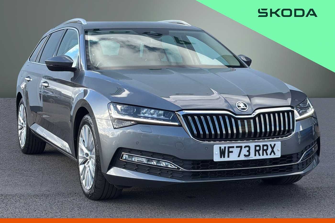 Main listing image - Skoda Superb