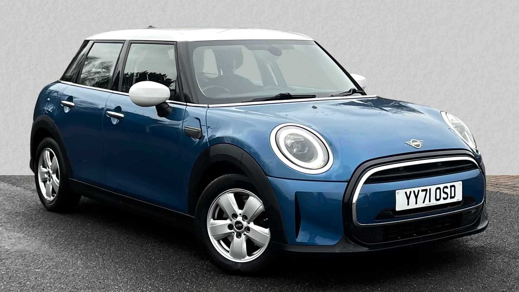 Main listing image - MINI Hatchback 5dr