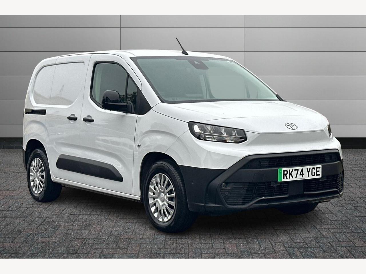 Main listing image - Toyota Proace City