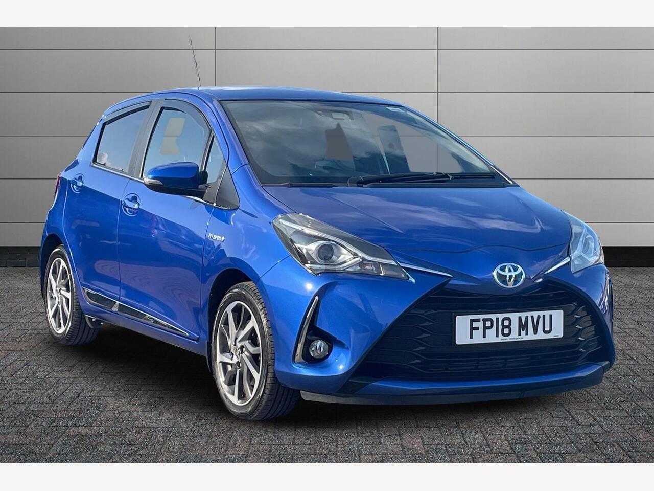 Main listing image - Toyota Yaris